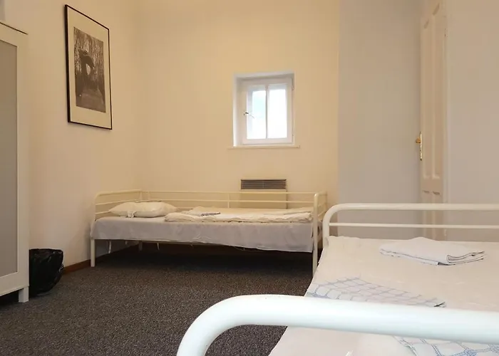 بيت شباب Witt وارسو