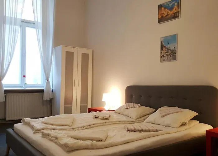 بيت شباب Witt *